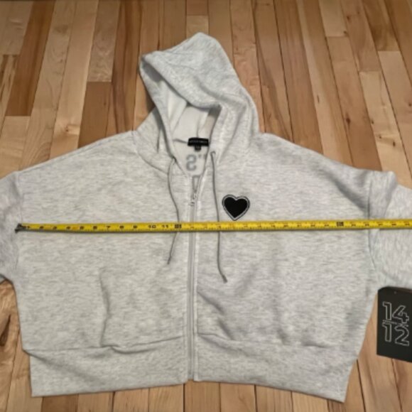“IT’S A GOOD DAY TO HAVE A GOOD DAY” Junior’s XXL ZIP UP HOODIE NWT - Picture 3 of 7